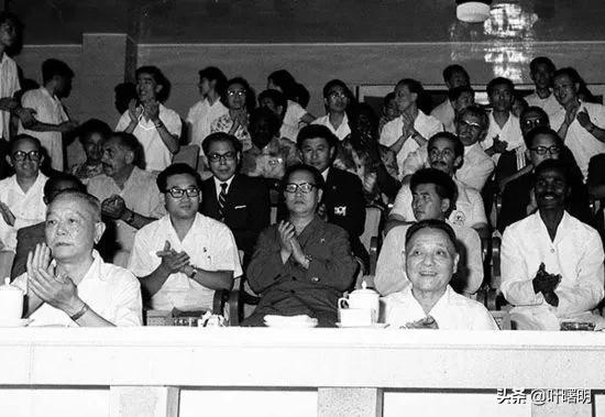 霍英东与省港杯足球