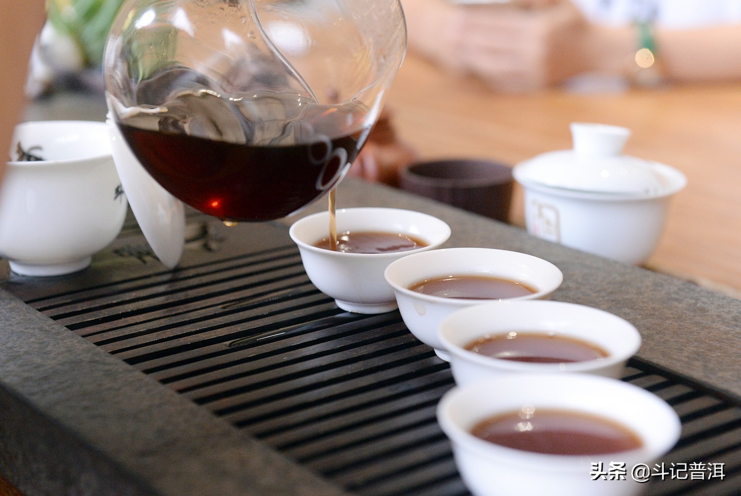 红茶绿茶普洱茶乌龙茶哪个更好,红茶绿茶乌龙茶代表是什么意思