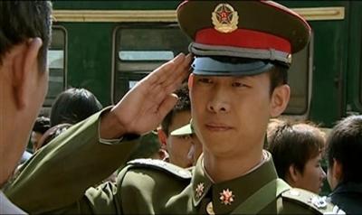 浓眉大眼虎气十足的男演员,五官端正浓眉大眼的男明星