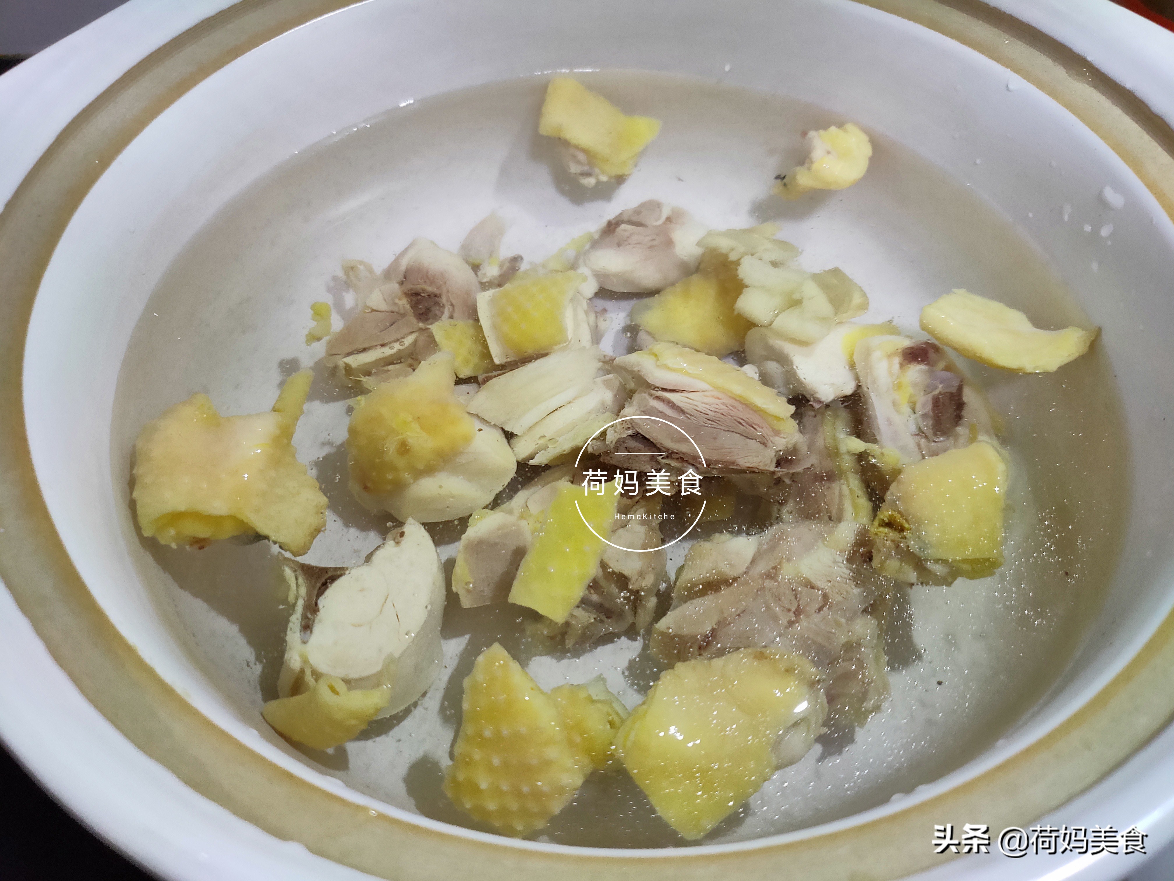 新鲜石斛冬虫夏草炖鸡汤,石斛西洋参虫草花炖鸡的功效