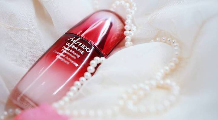 口碑最好的10款保湿精华，你在用嘛？