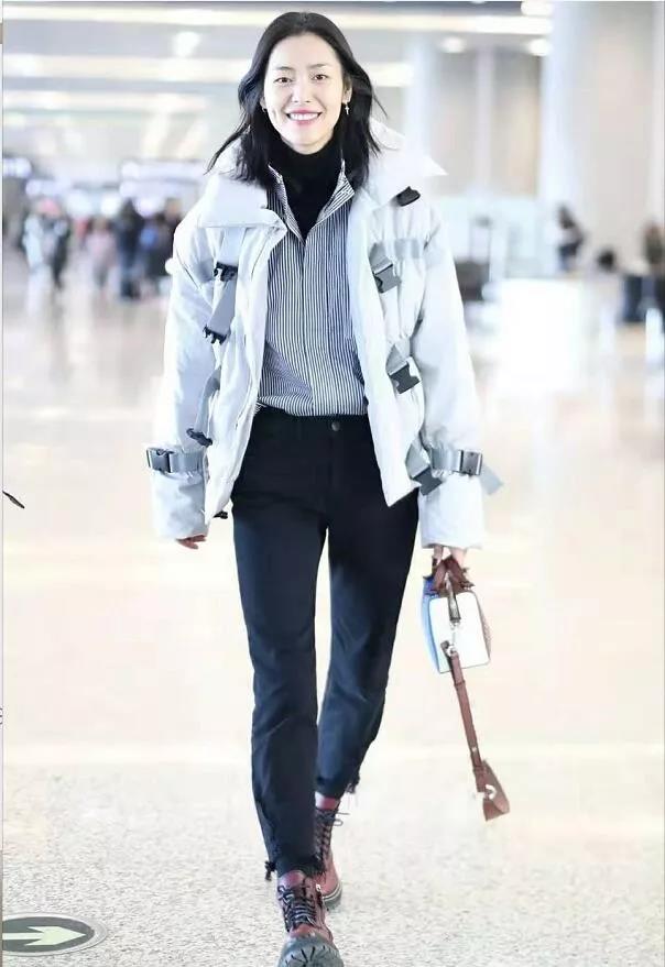 秋冬必备打底衫,温暖时髦又文艺,成为gai上最靓的女仔