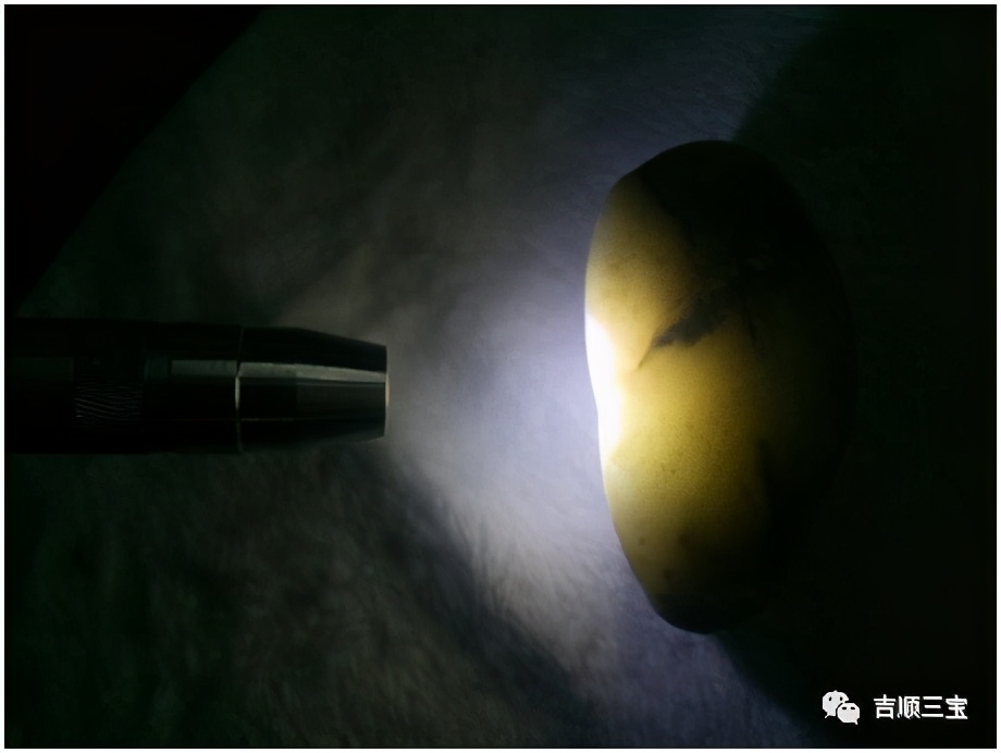 藕粉色和田玉如何辨别真假,和田玉珠子真假辨别对比图