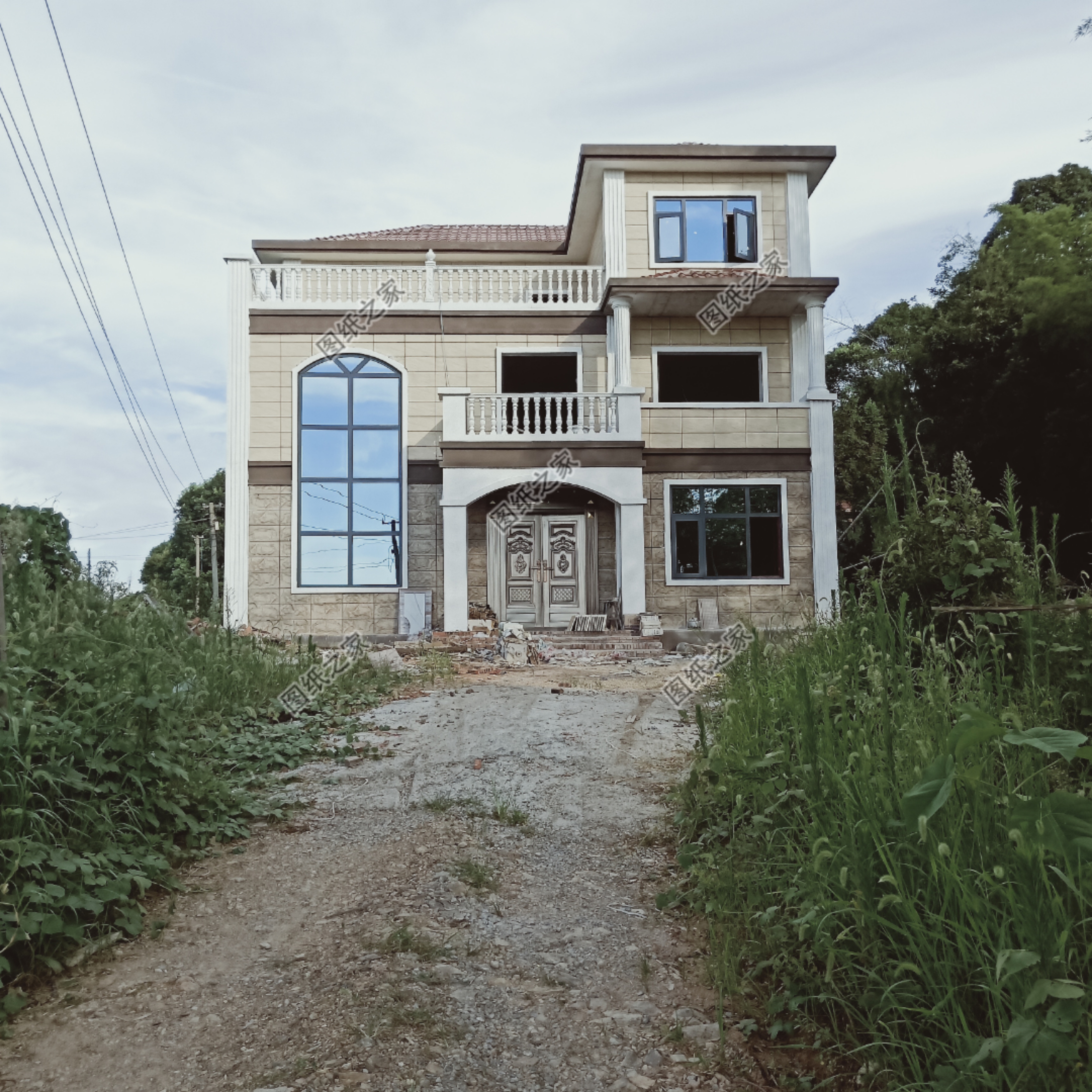 旋转楼梯怎么设计才好看,旋转楼梯的设计知识点有哪些