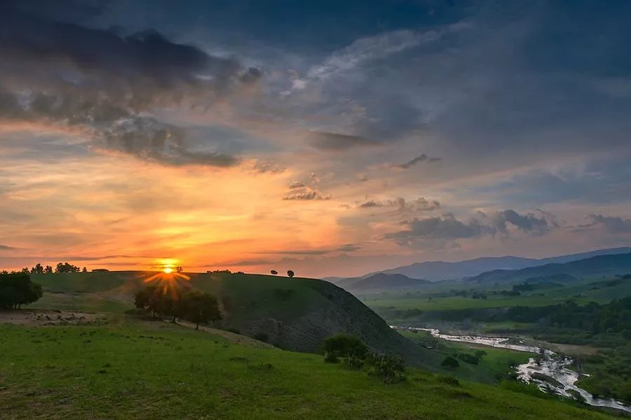 内蒙除了草原还有啥,推荐内蒙古的呼伦贝尔大草原