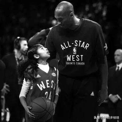 科比去世一周年曼巴精神永存,科比曼巴永存视频