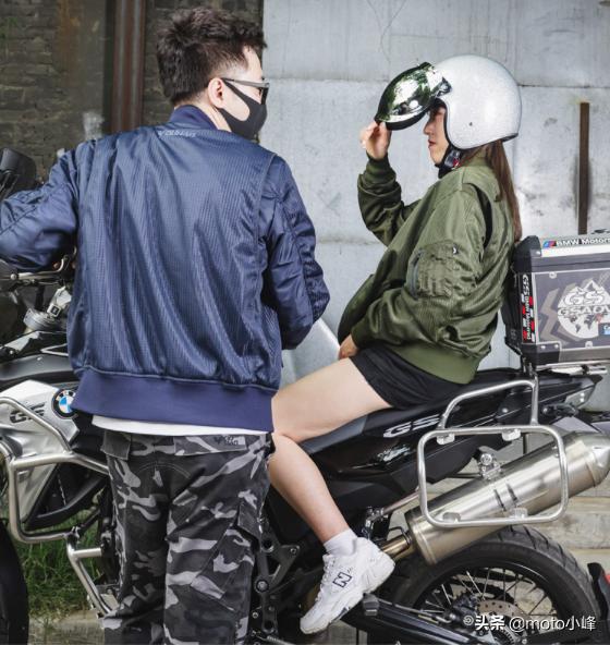 DUHAN做了一款夏季飞行员夹克，黑科技加身，关键价格你想不到