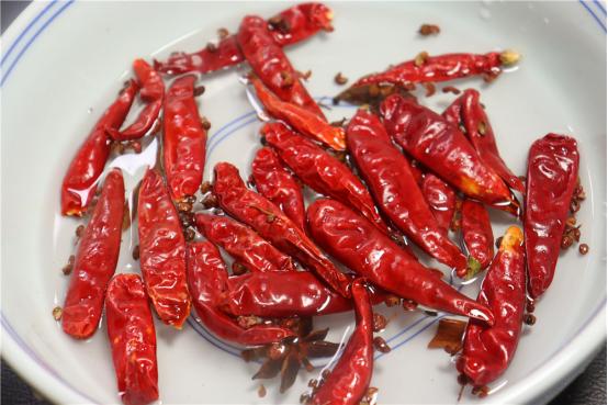 传统方法保存腌制生姜视频,如何腌姜片保存时间长