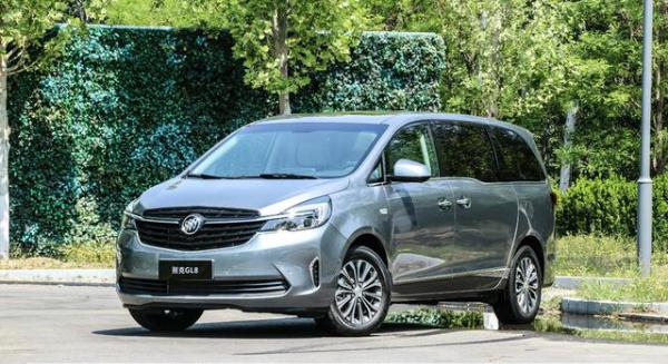 大众威然和gl8陆尊驾驶感受对比,大众威然对比gl8陆尊