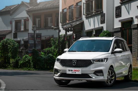 新宝骏360mpv六座,宝骏360mpv多宽