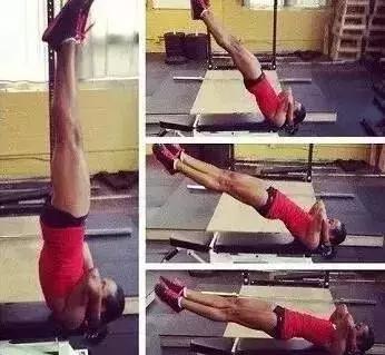 龙旗腹肌训练对肩膀有没有危害,龙旗练多久可以练好腹肌