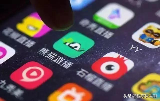 斗鱼上市一场假嗨式狂欢,斗鱼直播上市进展