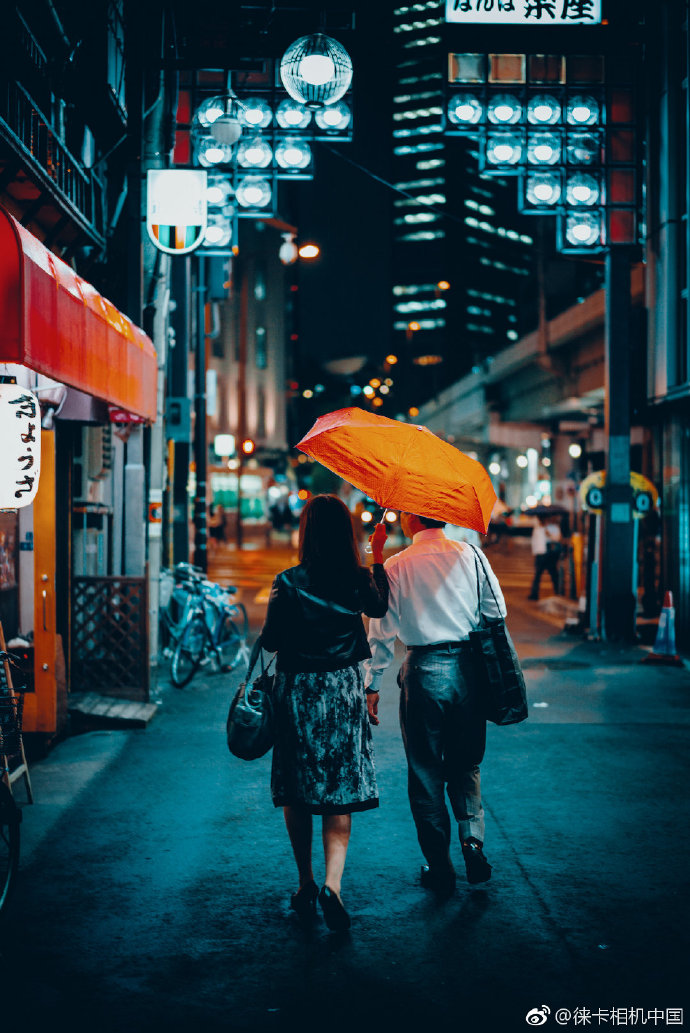 徕卡m-e和徕卡m9哪个好,徕卡m系列最好的相机