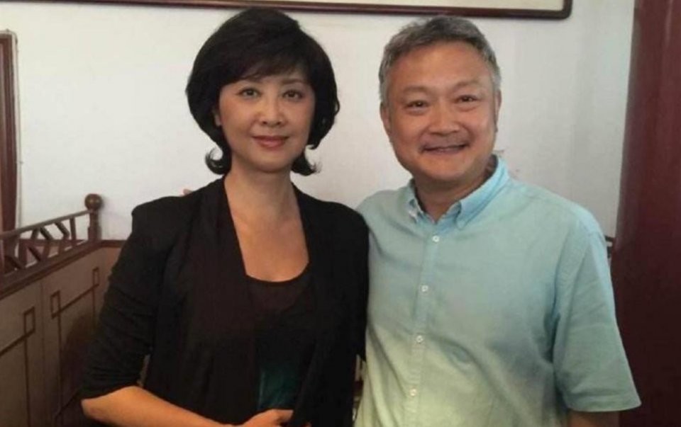 欧阳奋强的婚姻生活,18岁遇见初恋25岁与初恋步入婚姻