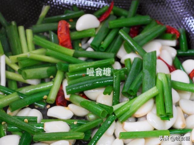 怎样烧鳝鱼鲜嫩好吃,烧鳝鱼最正宗做法