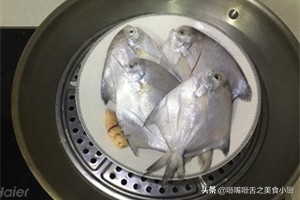 清蒸鲳鱼肉质鲜嫩营养价值高,美食不可辜负家常菜清蒸鲳鱼