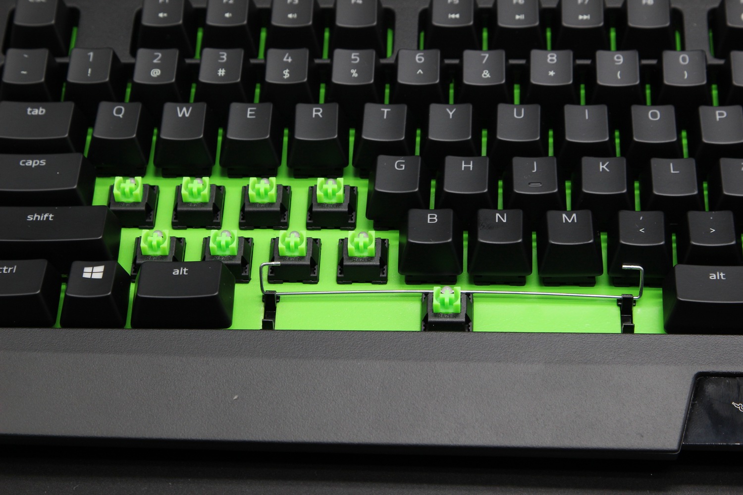 雷蛇黑寡妇蜘蛛精英版键盘测评,雷蛇黑寡妇蜘蛛键盘108测评