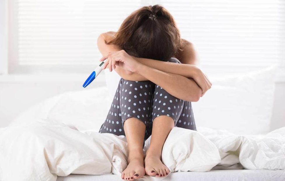 孕酮低hcg高是什么原因,孕酮低hcg正常是咋回事