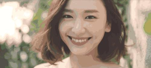 牙齿全部变黑的原因及治疗方法,牙齿变黑怎么办什么原因导致的