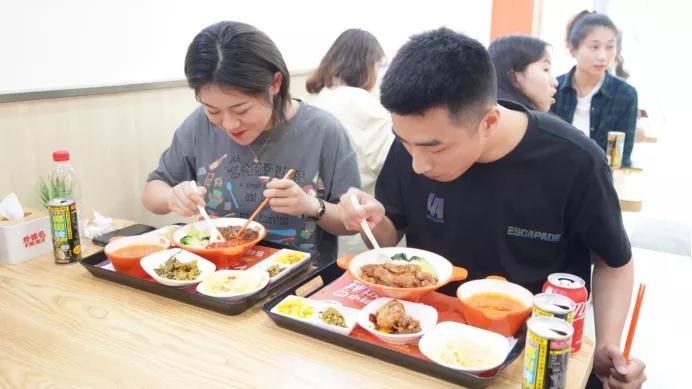 利润40万店铺,40平店铺营业额