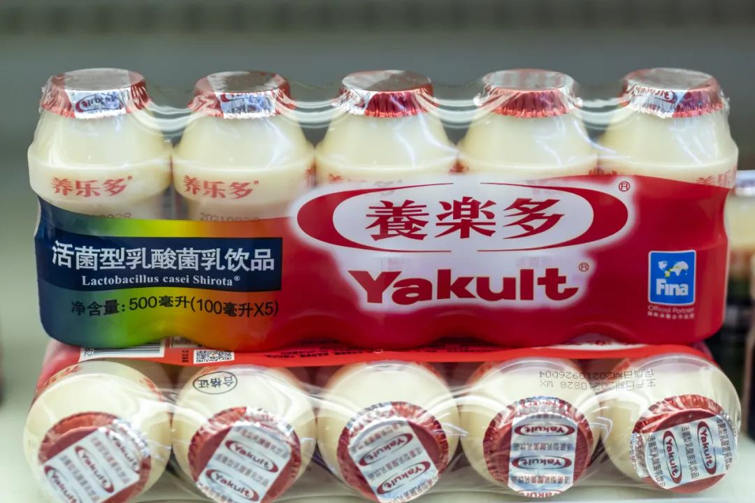 加拿大鹅虚假宣传事件怎么看,养乐多为什么有的地方买不到