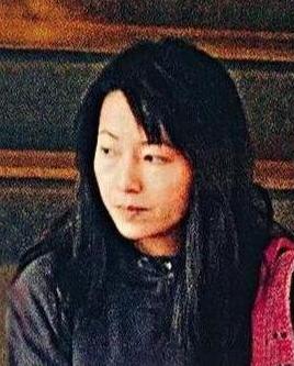 校长谭咏麟上综艺节目视频,朱咏婷与谭咏麟差几岁