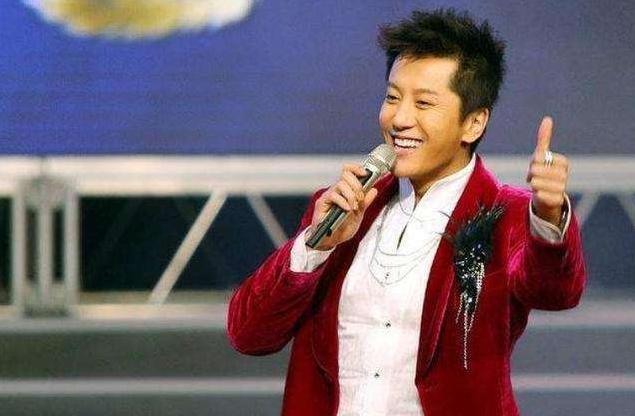 被捅三刀的明星,毛宁回应丑闻事件