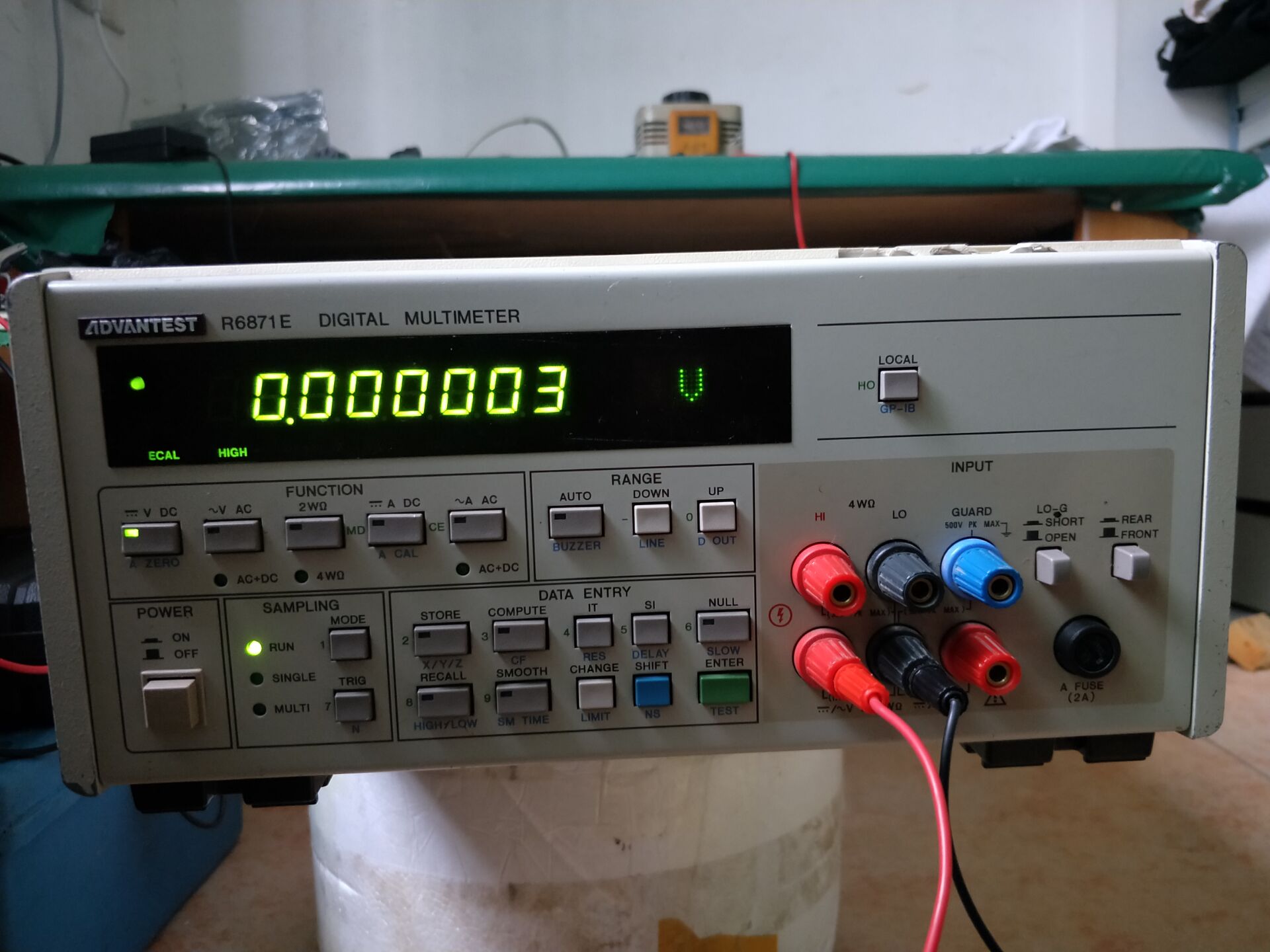 现货供应一台日本爱德万R6871E七位半数字万用表