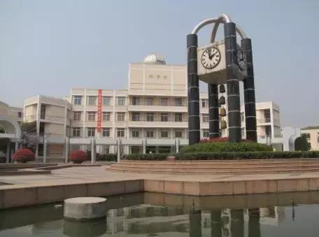 江苏省江浦高级中学在全国出名了,江浦高级中学要在全国出名了