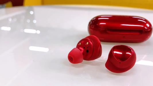 三星galaxybuds值不值得买,三星galaxybudspro发售价