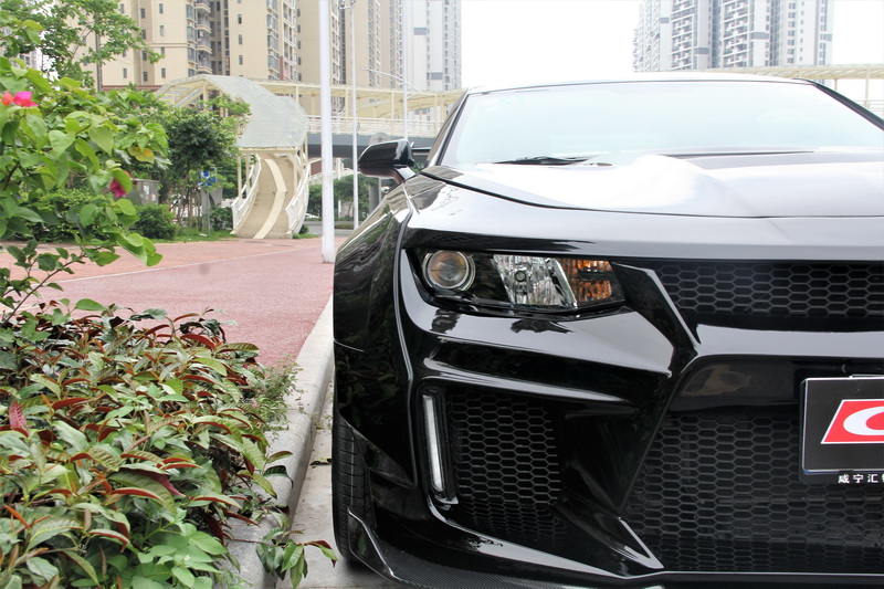 雪佛兰科迈罗超帅改装,巅峰极速雪佛兰科迈罗改装