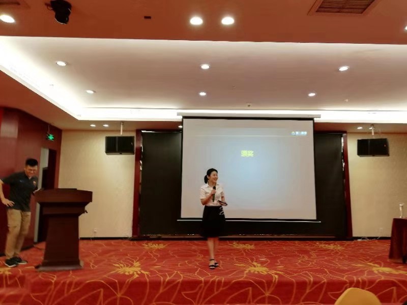 荣耀庆功你我同行——福建第一届落地营销活动庆功宴圆满结束