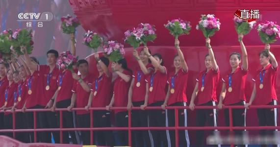 足球迷特别疯狂,足球迷疯狂的欧洲杯