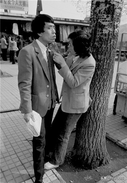 八十年代北京民情生活写实，健美裤开始流行