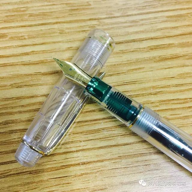 钢笔测评容易出笔锋,钢笔测评方便上墨