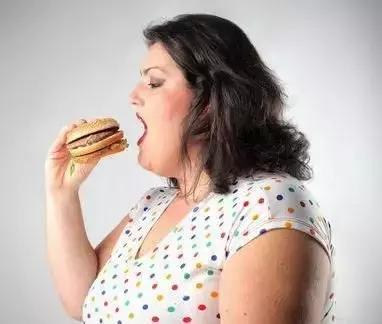 更年期是妇科三大恶性肿瘤的高发年龄，必须提高警惕