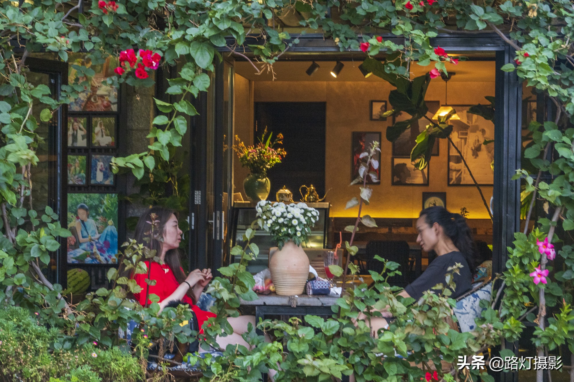 双廊古镇杨丽萍太阳宫夜景,杨丽萍住的双廊古镇