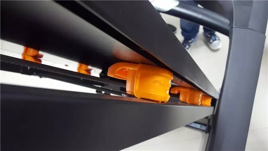 舒华跑步机t5对比e5,爱康跑步机icon