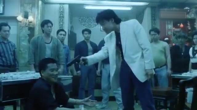 《旺角卡门》王家卫到底想表达啥,王家卫的旺角卡门和之后风格不同