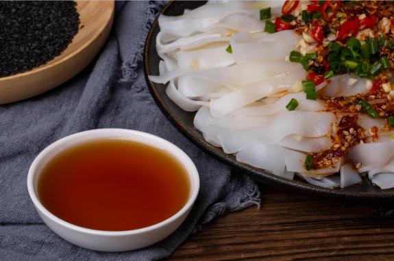 如何鉴定芝麻油品质,芝麻油是如何掺假的