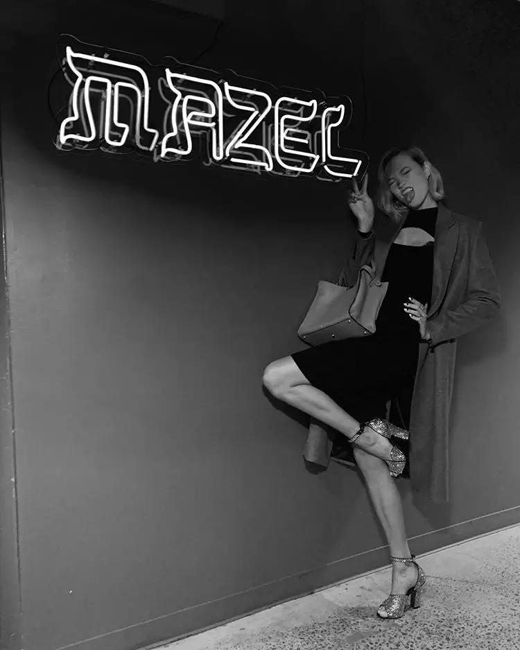 karliekloss维密现场图片,美国超模karliekloss皮裙