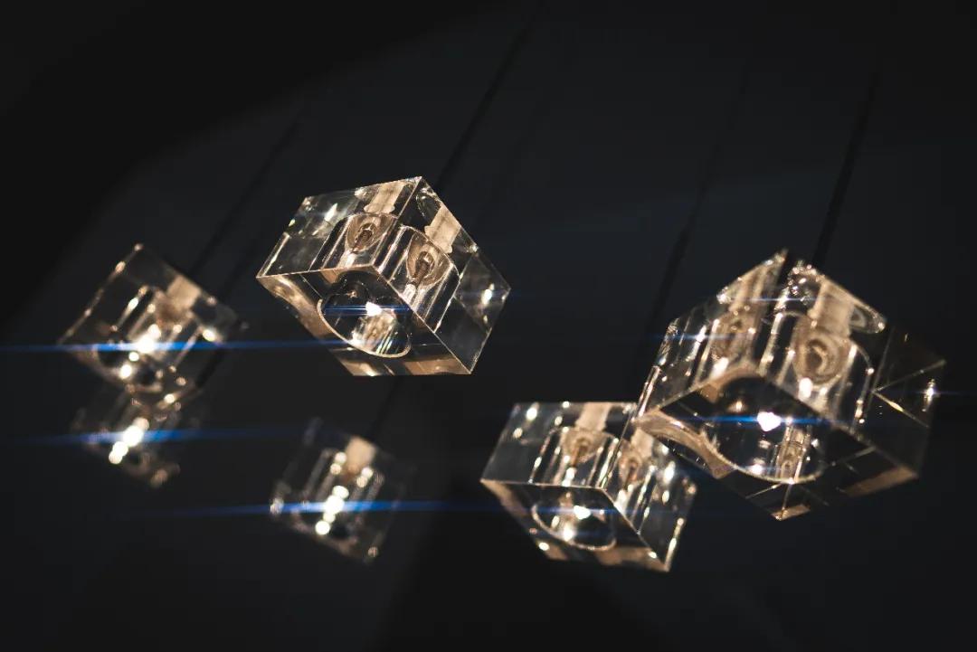 一键调出电影级质感的神仙滤镜,拍出电影感的ai工具