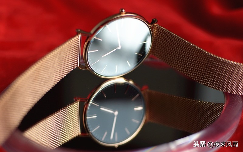 小米有品新品：原装进口机芯，轻派超薄石英表，仅售百元