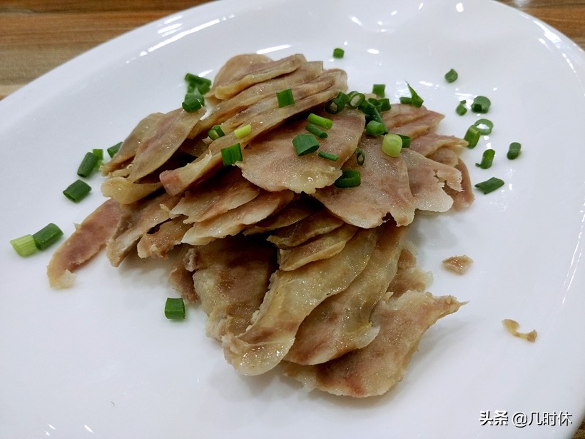 实实在在的阿拉宁波人的地道小饭馆，是带有阿姨的手艺