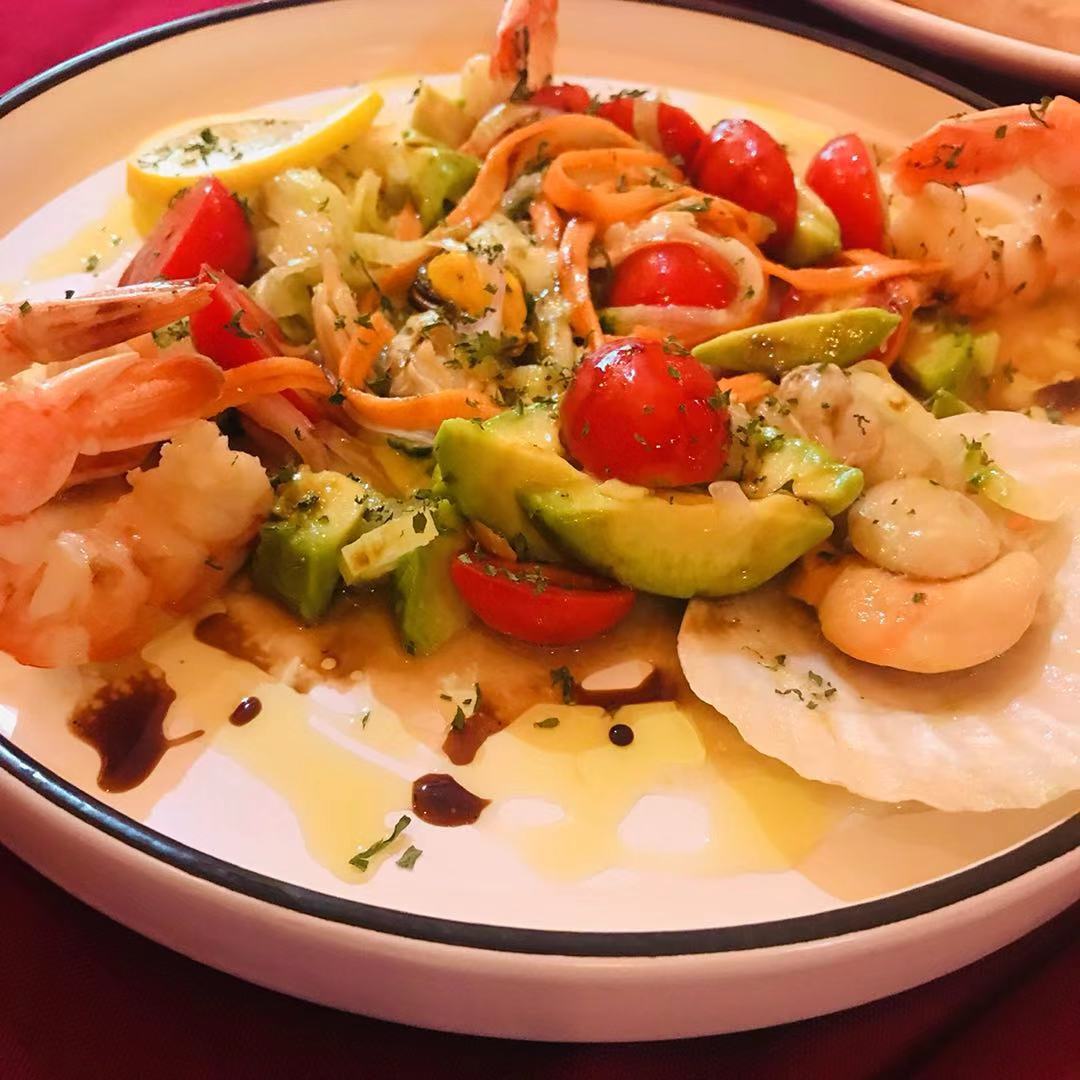 这家意大利西餐厅老板亲自主厨，开了9年，不少青岛人都吃过