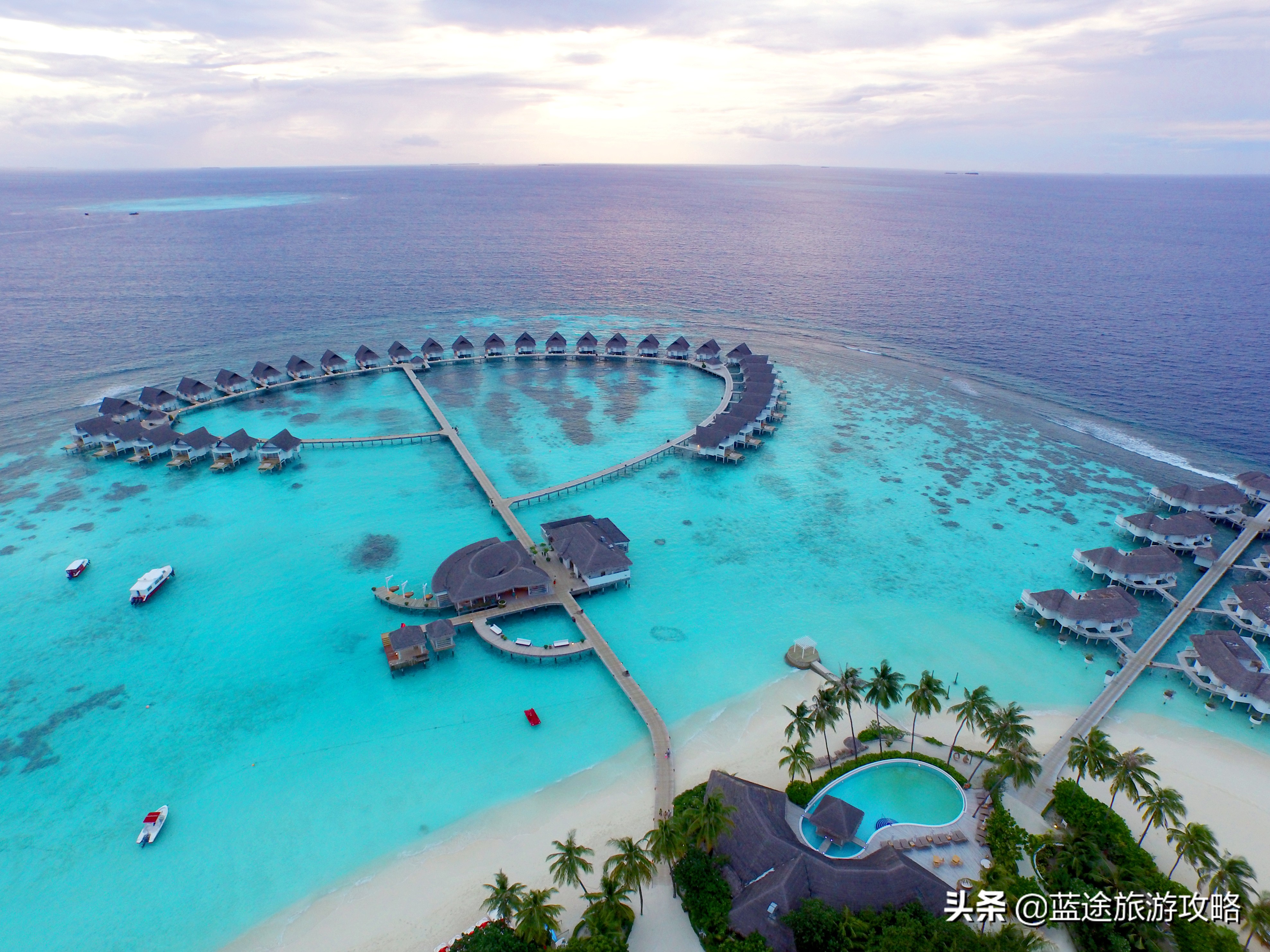 马尔代夫性价比高的五星岛,马尔代夫五星级岛屿推荐