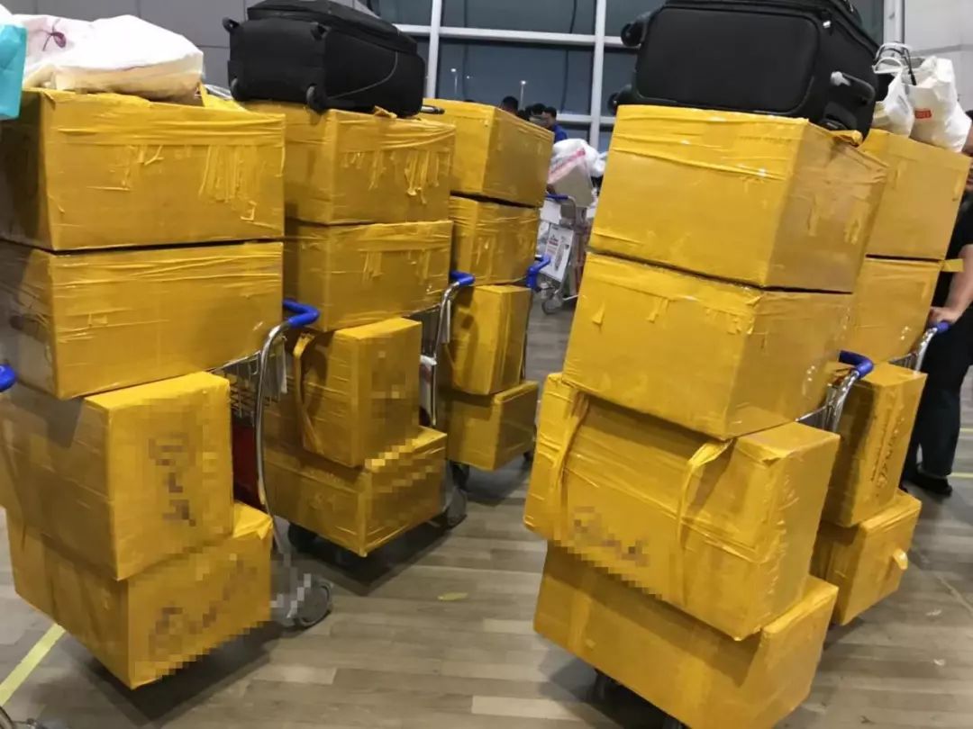 一个普通女孩的美业历程,美妆创业的真实经历