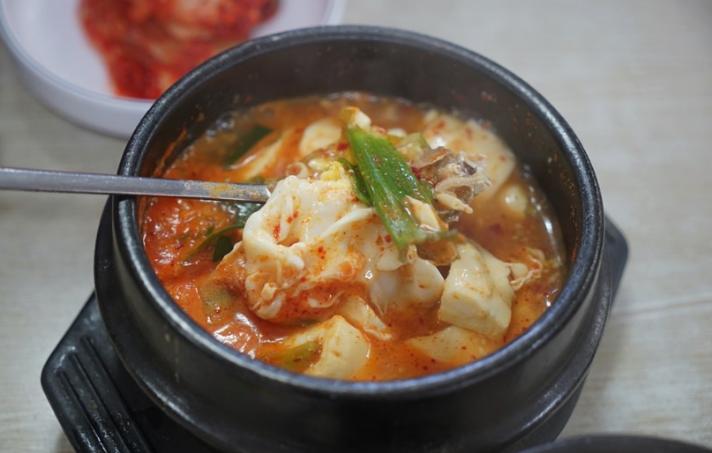 韩国首尔必吃,韩国明洞面膜必买清单