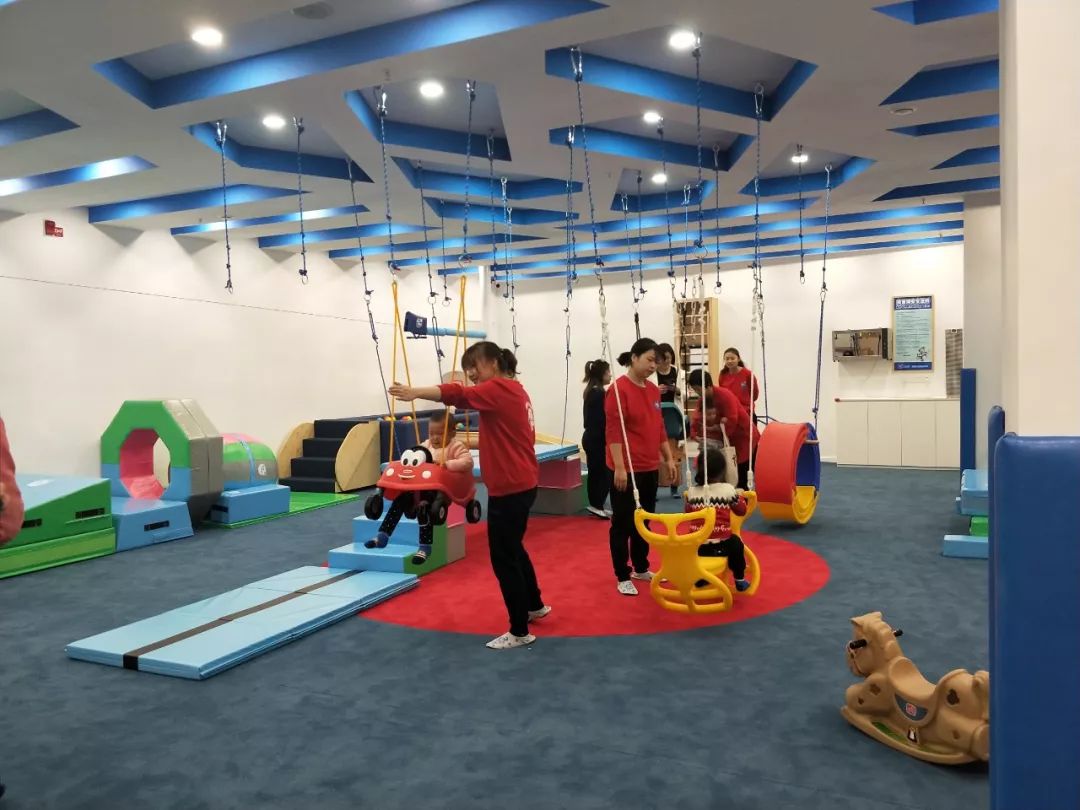 「十堰」今天!这个火遍全球的明星品牌在十堰开业