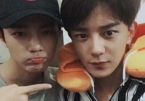 鑲栨垬鍙傚姞鐨勫揩鏈槸鍝竴鏈熺殑,鑲栨垬蹇湰2018鑺辩诞